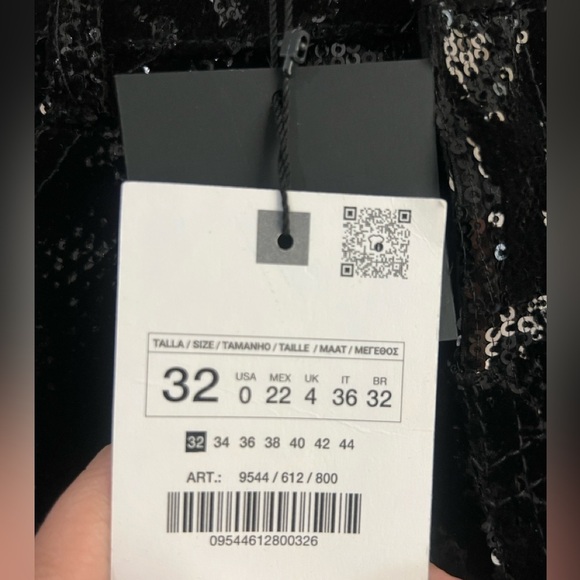 Zara Velvet sequin women’s pants in black size 0 see the pic for measurements - Picture 6 of 12
